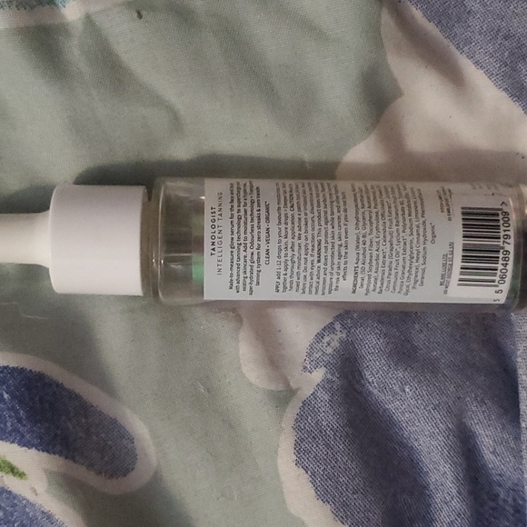 Tanololgist face and body drops - Picture 2 of 2